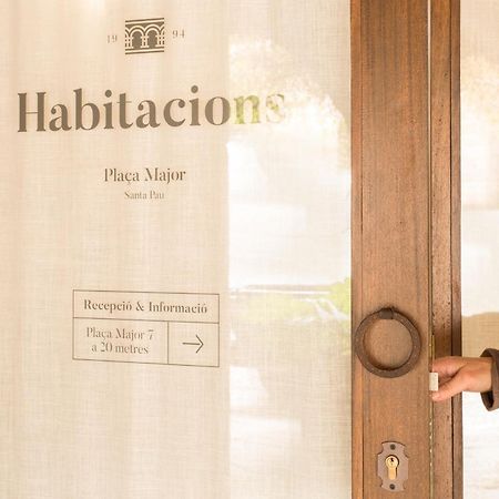 Habitacions Placa Major Santa Pau Exterior photo